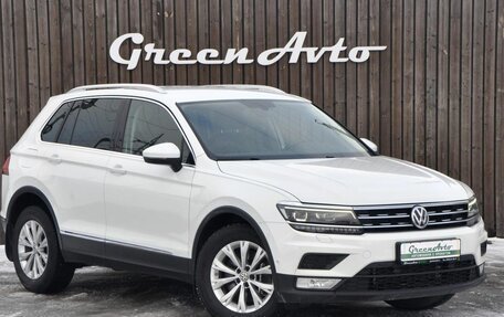 Volkswagen Tiguan II, 2017 год, 2 500 000 рублей, 3 фотография