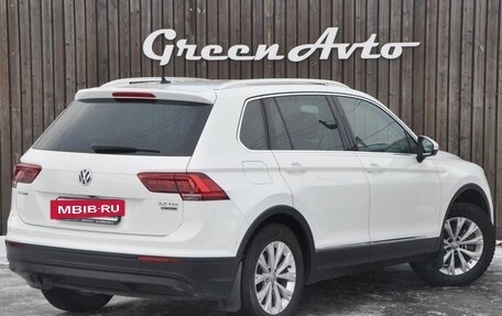 Volkswagen Tiguan II, 2017 год, 2 500 000 рублей, 4 фотография