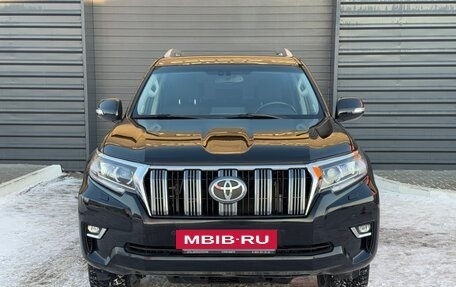 Toyota Land Cruiser Prado 150 рестайлинг 2, 2014 год, 3 699 000 рублей, 2 фотография