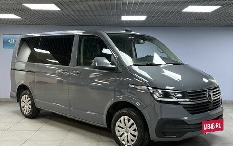 Volkswagen Caravelle T6 рестайлинг, 2021 год, 5 450 000 рублей, 3 фотография