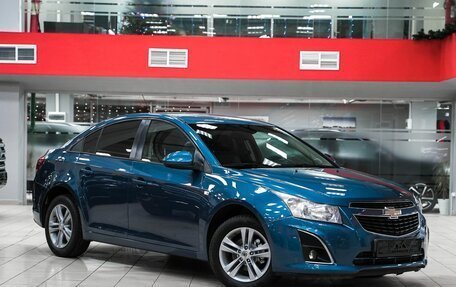 Chevrolet Cruze II, 2013 год, 919 000 рублей, 3 фотография