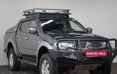 Mitsubishi L200 IV рестайлинг, 2013 год, 1 499 000 рублей, 3 фотография