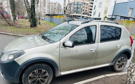 Renault Sandero I, 2014 год, 800 000 рублей, 3 фотография