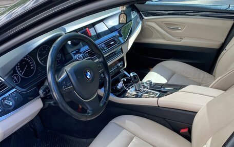 BMW 5 серия, 2012 год, 2 400 000 рублей, 4 фотография