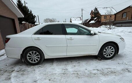 Toyota Camry, 2016 год, 1 800 000 рублей, 2 фотография