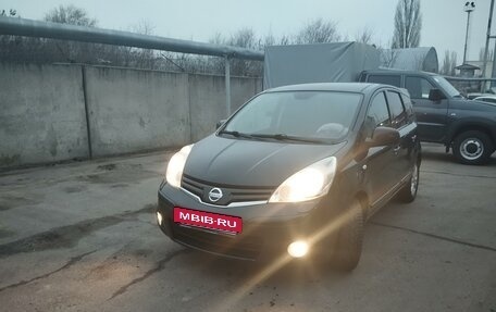 Nissan Note II рестайлинг, 2010 год, 800 000 рублей, 2 фотография