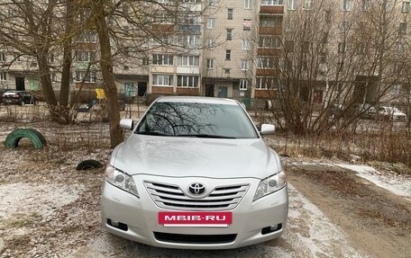 Toyota Camry, 2007 год, 1 400 000 рублей, 2 фотография