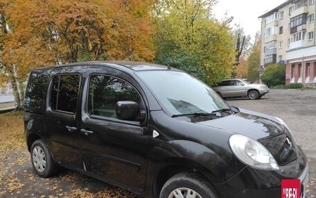 Renault Kangoo II рестайлинг, 2009 год, 930 000 рублей, 2 фотография