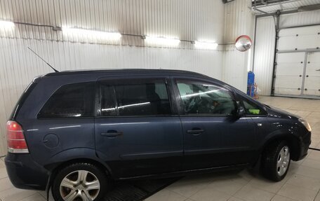 Opel Zafira B, 2007 год, 490 000 рублей, 2 фотография