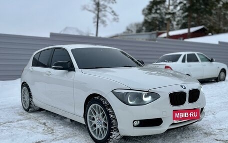 BMW 1 серия, 2011 год, 1 370 000 рублей, 3 фотография