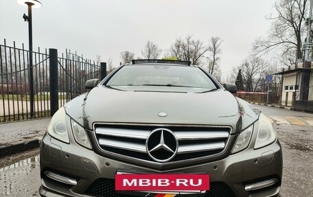 Mercedes-Benz E-Класс, 2012 год, 1 440 000 рублей, 3 фотография