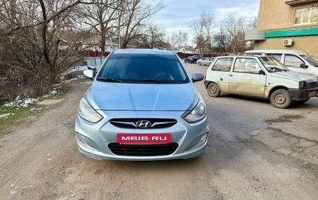 Hyundai Solaris II рестайлинг, 2013 год, 780 000 рублей, 3 фотография