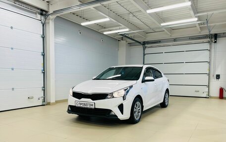 KIA Rio IV, 2021 год, 1 899 000 рублей, 2 фотография