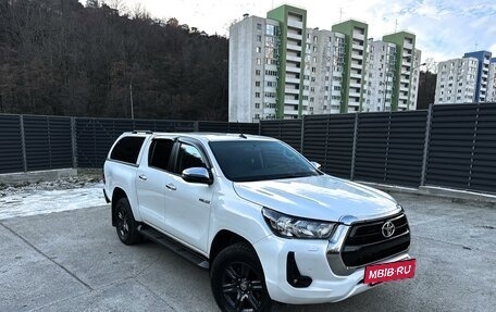 Toyota Hilux VIII, 2021 год, 5 895 000 рублей, 5 фотография