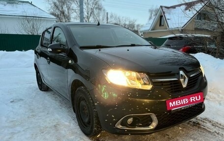 Renault Sandero II рестайлинг, 2016 год, 777 000 рублей, 3 фотография