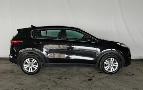 KIA Sportage IV рестайлинг, 2017 год, 1 900 000 рублей, 4 фотография