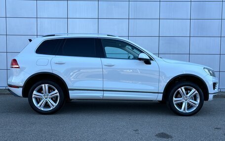 Volkswagen Touareg III, 2015 год, 3 959 000 рублей, 4 фотография