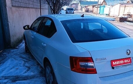 Skoda Octavia, 2018 год, 1 285 000 рублей, 2 фотография