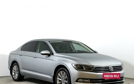 Volkswagen Passat B8 рестайлинг, 2015 год, 2 300 000 рублей, 3 фотография