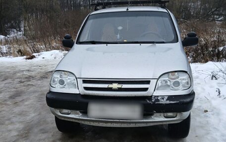 Chevrolet Niva I рестайлинг, 2003 год, 300 000 рублей, 3 фотография