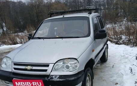 Chevrolet Niva I рестайлинг, 2003 год, 300 000 рублей, 2 фотография