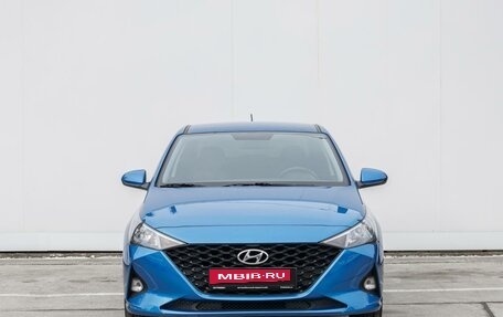 Hyundai Solaris II рестайлинг, 2021 год, 1 649 000 рублей, 3 фотография