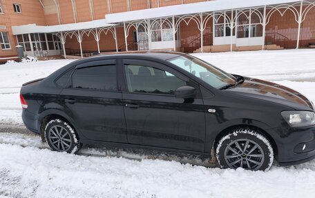 Volkswagen Polo VI (EU Market), 2010 год, 690 000 рублей, 2 фотография