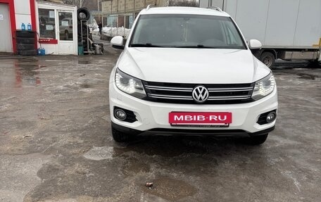 Volkswagen Tiguan I, 2013 год, 1 340 000 рублей, 2 фотография