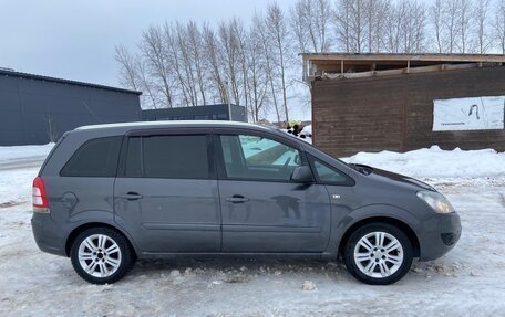 Opel Zafira B, 2012 год, 800 000 рублей, 4 фотография