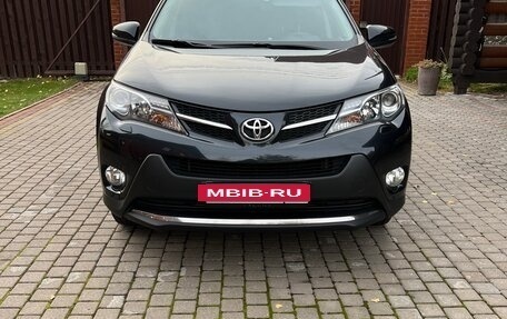 Toyota RAV4, 2013 год, 1 875 000 рублей, 3 фотография