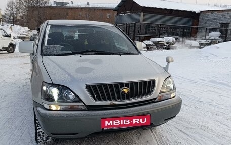 Toyota Harrier, 2000 год, 840 000 рублей, 2 фотография