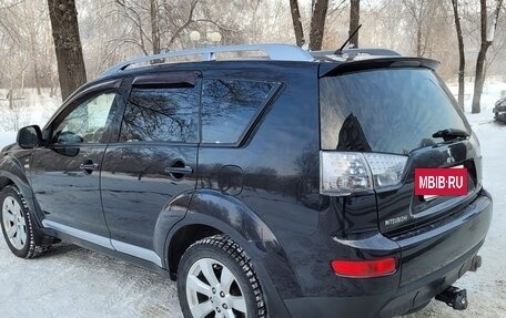 Mitsubishi Outlander III рестайлинг 3, 2007 год, 1 290 000 рублей, 4 фотография