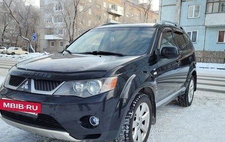 Mitsubishi Outlander III рестайлинг 3, 2007 год, 1 290 000 рублей, 2 фотография