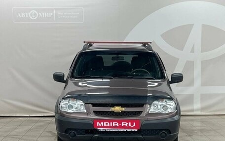 Chevrolet Niva I рестайлинг, 2017 год, 787 000 рублей, 2 фотография