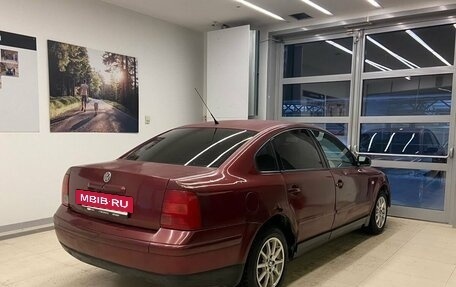 Volkswagen Passat B5+ рестайлинг, 1998 год, 310 000 рублей, 4 фотография