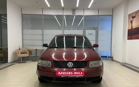 Volkswagen Passat B5+ рестайлинг, 1998 год, 310 000 рублей, 2 фотография