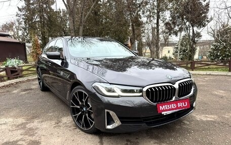 BMW 5 серия, 2021 год, 5 100 000 рублей, 2 фотография