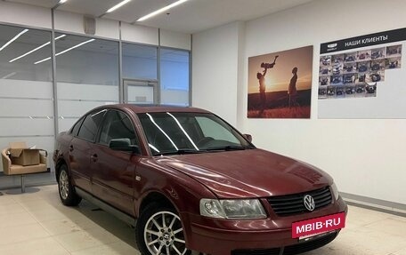 Volkswagen Passat B5+ рестайлинг, 1998 год, 310 000 рублей, 3 фотография