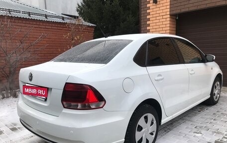 Volkswagen Polo VI (EU Market), 2015 год, 800 000 рублей, 2 фотография