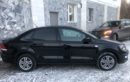 Volkswagen Polo VI (EU Market), 2015 год, 985 000 рублей, 4 фотография