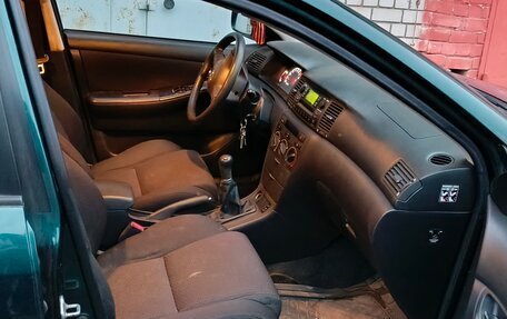 Toyota Corolla, 2005 год, 570 000 рублей, 5 фотография