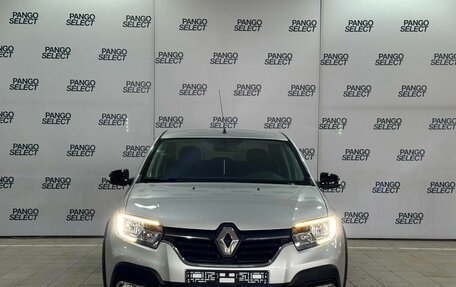 Renault Logan II, 2018 год, 1 100 000 рублей, 2 фотография