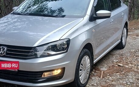 Volkswagen Polo VI (EU Market), 2015 год, 1 300 000 рублей, 3 фотография