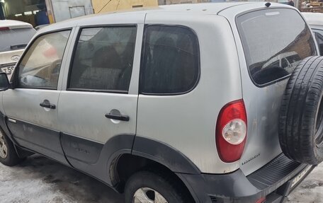 Chevrolet Niva I рестайлинг, 2011 год, 400 000 рублей, 2 фотография