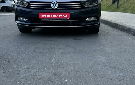 Volkswagen Passat B8 рестайлинг, 2018 год, 2 450 000 рублей, 3 фотография