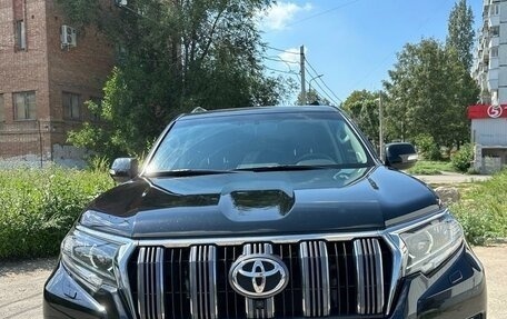 Toyota Land Cruiser Prado 150 рестайлинг 2, 2017 год, 5 900 000 рублей, 3 фотография