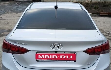 Hyundai Solaris II рестайлинг, 2019 год, 1 550 000 рублей, 4 фотография