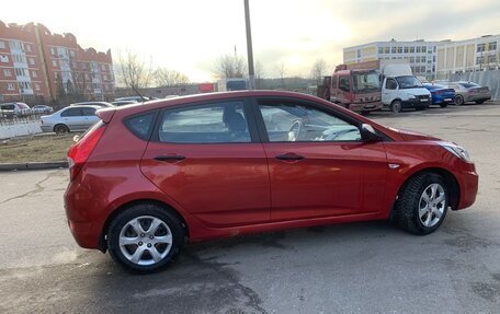 Hyundai Solaris II рестайлинг, 2011 год, 570 000 рублей, 5 фотография