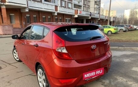 Hyundai Solaris II рестайлинг, 2011 год, 570 000 рублей, 4 фотография