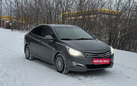 Hyundai Solaris II рестайлинг, 2016 год, 890 000 рублей, 4 фотография